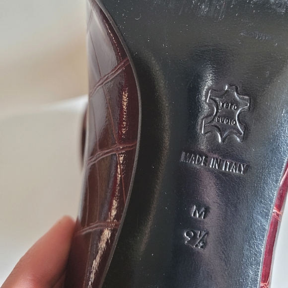 Bally croc embossed burgundy court heels vintage designer heels - Picture 14 of 16